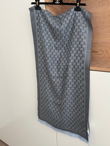 Sciarpa gucci nuova - gucci, gg,