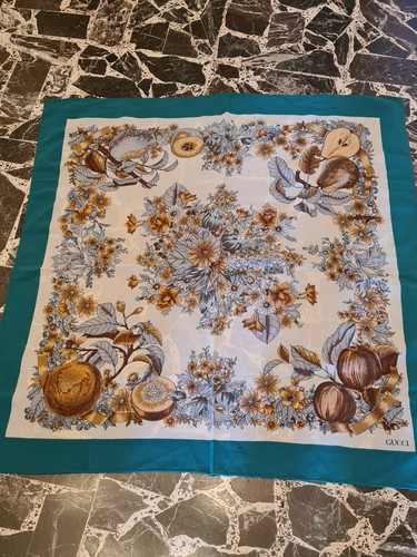 Foulard gucci vintage - foulard,