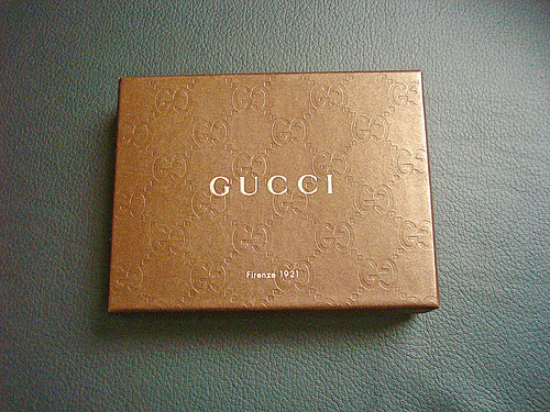 Gucci elegante foulard seta - gucci,