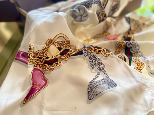 Foulard seta gucci molto - foulard, gucci,