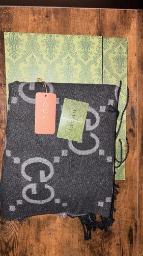 Sciarpa panno gucci originale - gucci,