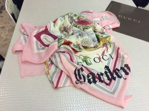 Gucci maxi foulard variopinto - gucci,